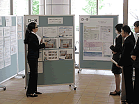 発表の様子 発表の様子