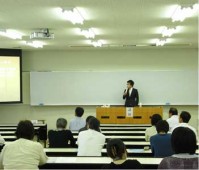 講演する永田講師1 講演する永田講師1