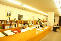 図書館内風景 図書館内風景