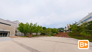 中庭(学生ホール前）