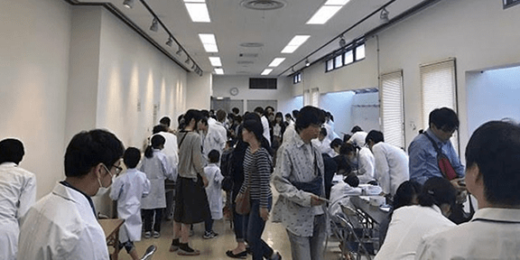 薬の専門家として社会に貢献する薬剤師を育成します。