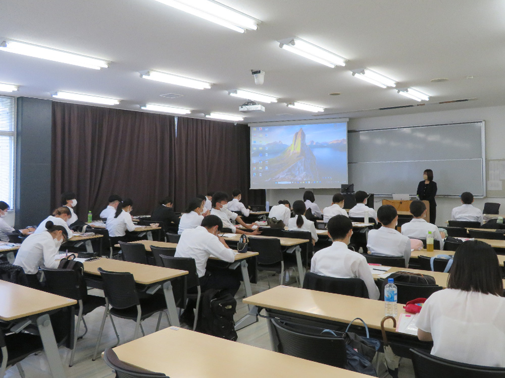 2025年度 看護学部 キャリア支援講座 II を開催しました