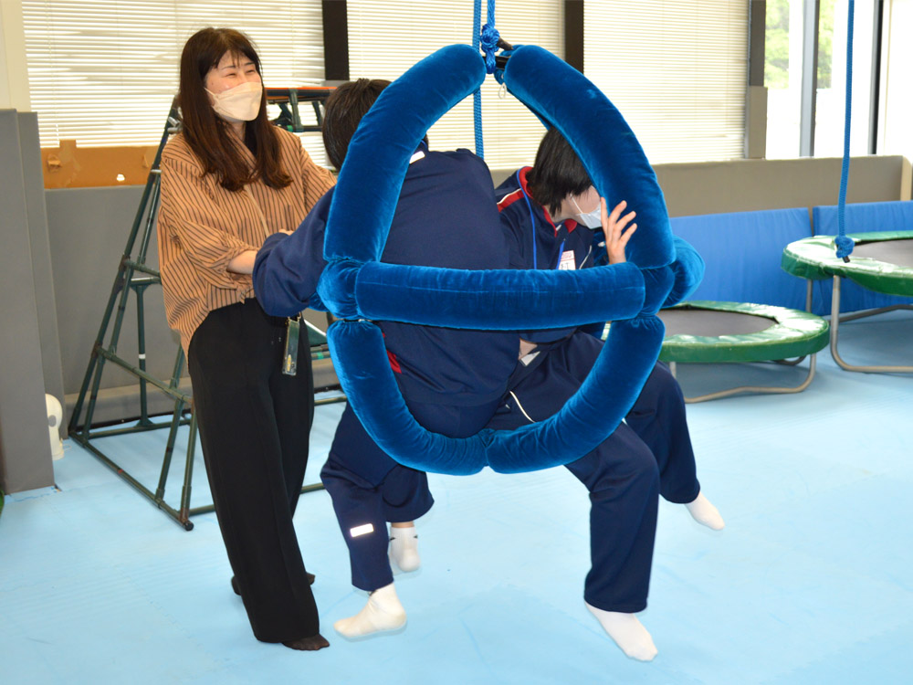 姫路市立安室中学校から「トライやる・ウィーク」を受け入れました。