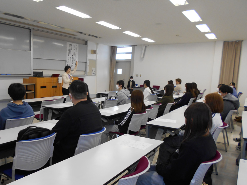 2025年度 看護学部 学生対象SNS研修会を開催しました
